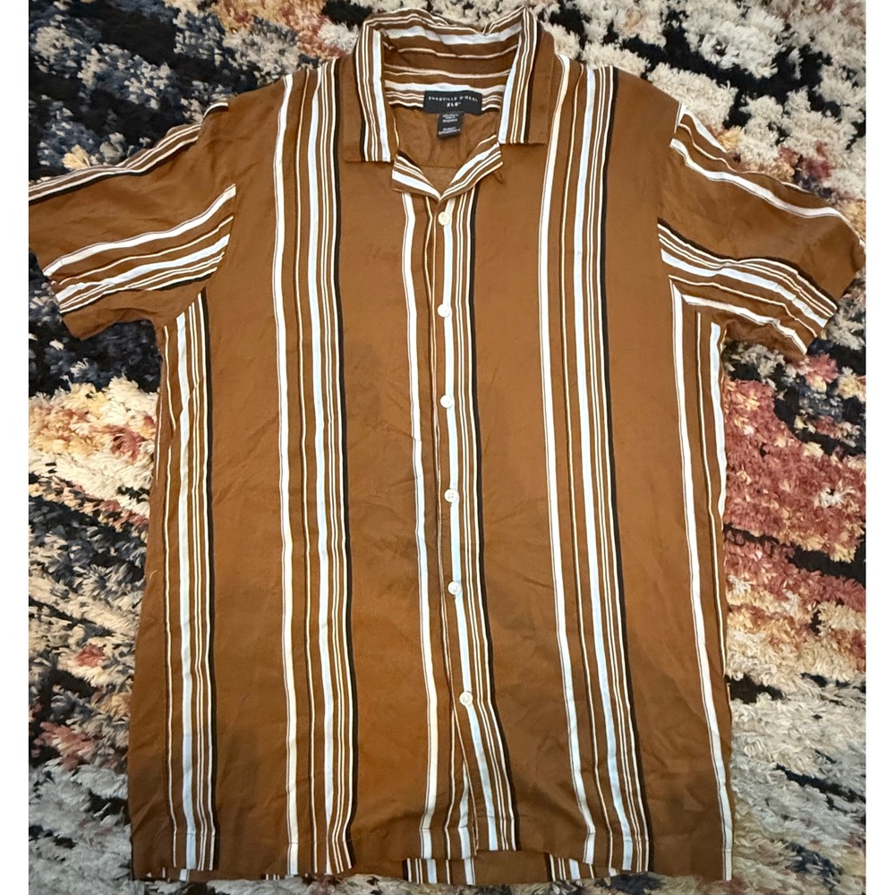 Shaquille O'Neal XLG Men Brown Striped Rayon Short Sleeve Button Down Shirt XL